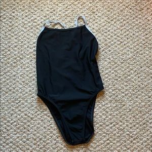 Size 30 Jolyn Brandon onesie 🖤🏊‍♀️